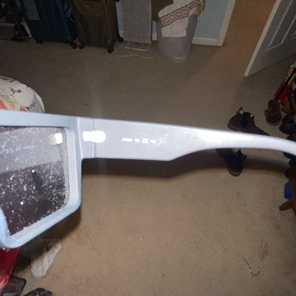 Louis Vuitton Black Sunglasses - Picture 3 of 8